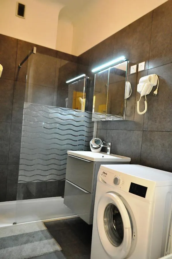 Apartment Charme Et Tranquillite, Dans Residence Avec Piscine, L'Aparte - Sejouraix Aix-les-Bains France