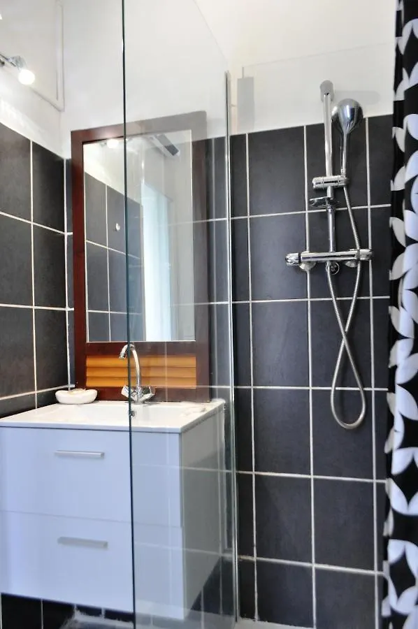Charme Et Tranquillite, Dans Residence Avec Piscine, L'Aparte - Sejouraix Aix-les-Bains