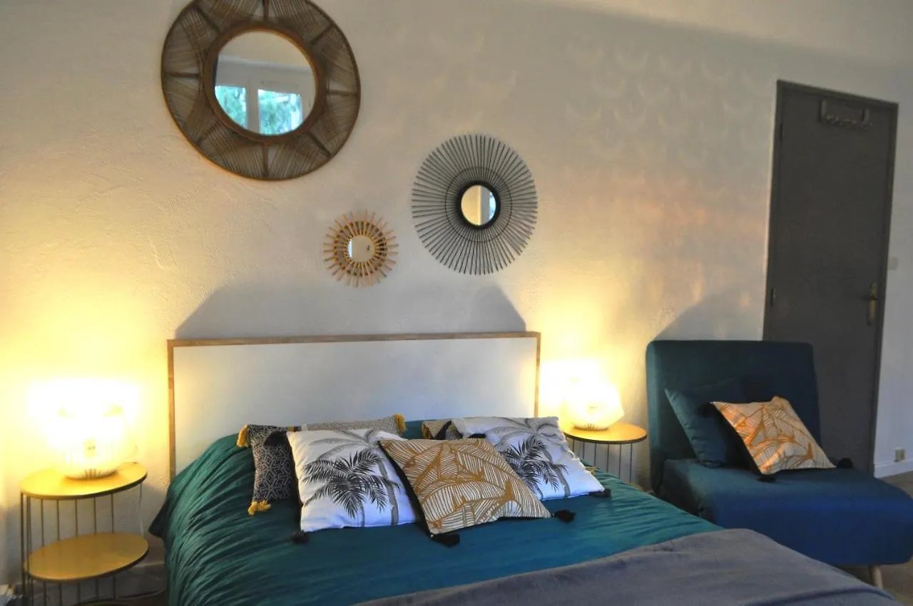 Apartment Charme Et Tranquillite, Dans Residence Avec Piscine, L'Aparte - Sejouraix Aix-les-Bains France
