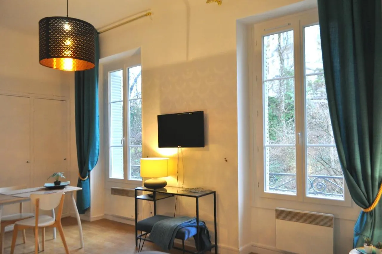 Charme Et Tranquillite, Dans Residence Avec Piscine, L'Aparte - Sejouraix Aix-les-Bains